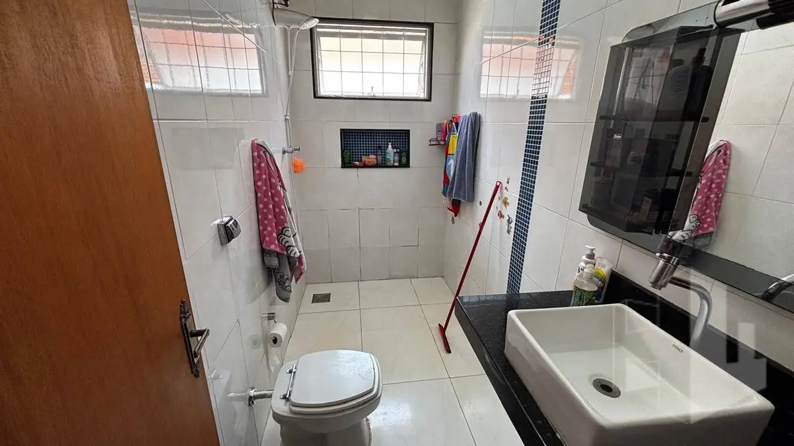 Foto 6 de Casa com 2 quartos à venda, 140m2 em Jardim Cila de Lúcio Bauab, Jau - SP