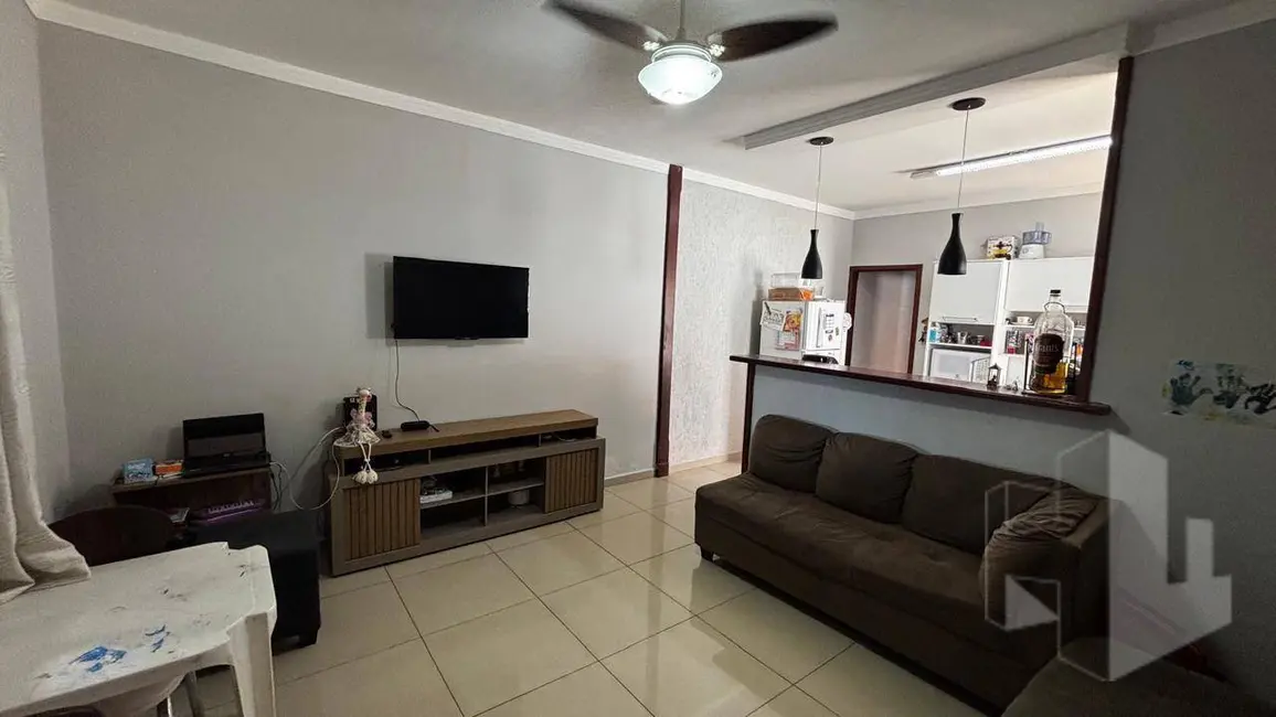 Foto 2 de Casa com 2 quartos à venda, 140m2 em Jardim Cila de Lúcio Bauab, Jau - SP