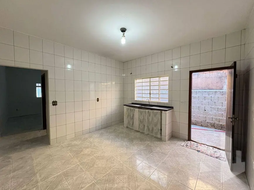 Foto 1 de Casa com 1 quarto à venda, 162m2 em Jardim Maria Luiza IV, Jau - SP