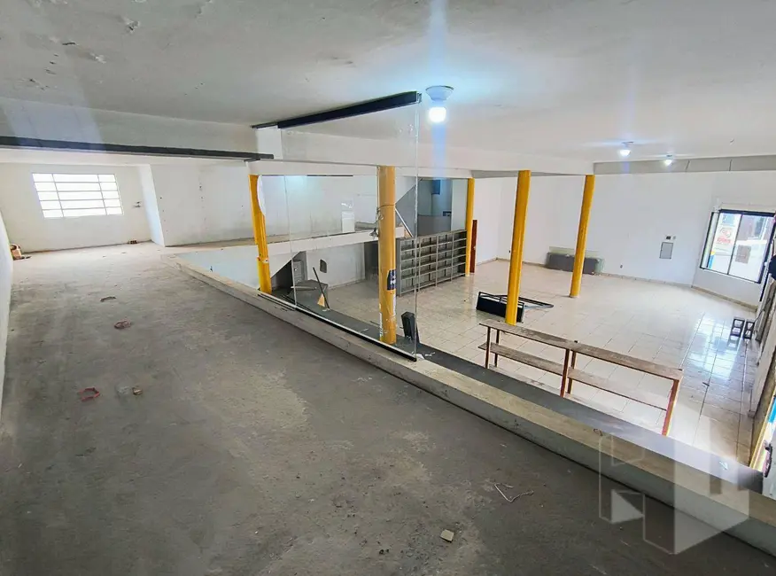 Foto 3 de Sala Comercial para alugar, 220m2 em Centro, Jau - SP