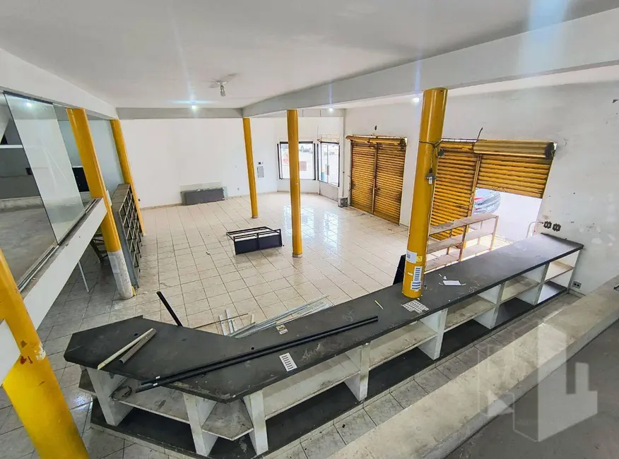 Foto 4 de Sala Comercial para alugar, 220m2 em Centro, Jau - SP