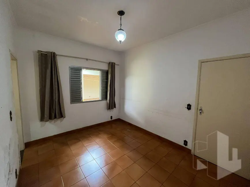 Foto 7 de Casa com 4 quartos para alugar, 360m2 em Vila Santa Maria, Jau - SP