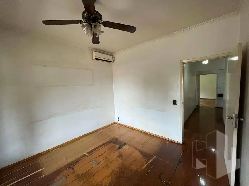 Foto 8 de Casa com 4 quartos para alugar, 360m2 em Vila Santa Maria, Jau - SP