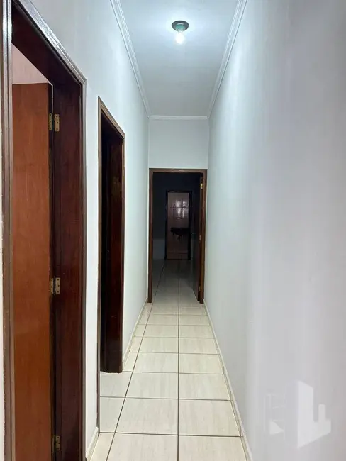 Foto 5 de Casa com 2 quartos à venda, 125m2 em Chácara Ferreira Dias, Jau - SP