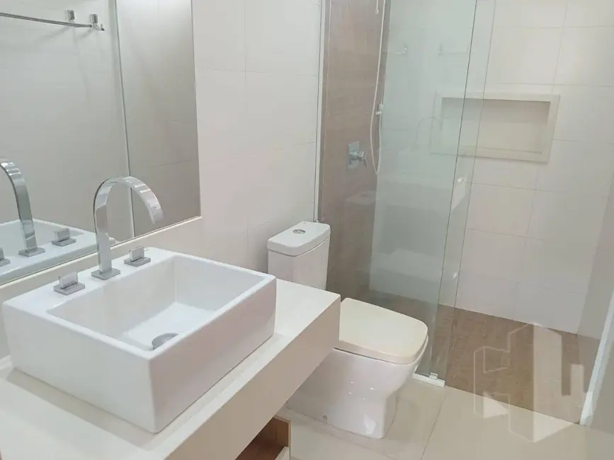 Foto 9 de Casa de Condomínio com 3 quartos à venda, 381m2 em Condomínio Flamboyant, Jau - SP