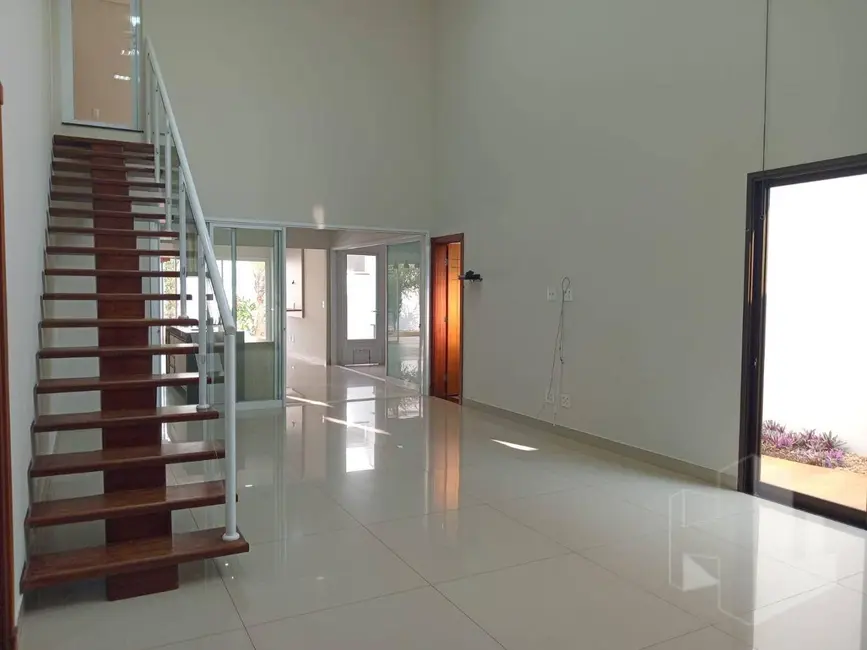 Foto 1 de Casa de Condomínio com 3 quartos à venda, 381m2 em Condomínio Flamboyant, Jau - SP