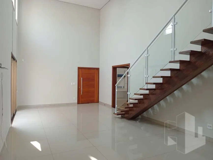 Foto 2 de Casa de Condomínio com 3 quartos à venda, 381m2 em Condomínio Flamboyant, Jau - SP