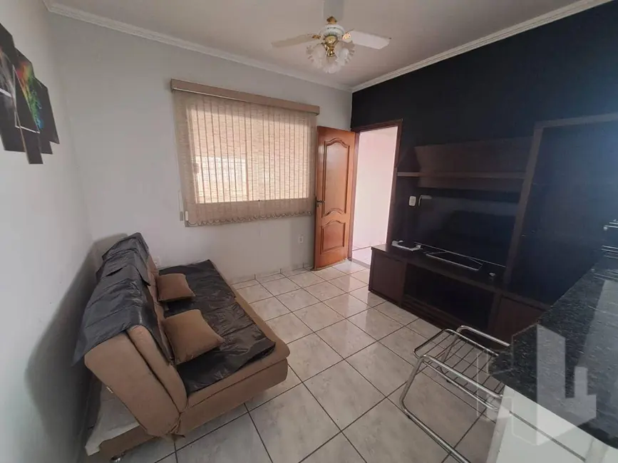Foto 2 de Casa com 1 quarto à venda, 143m2 em Centro, Jau - SP