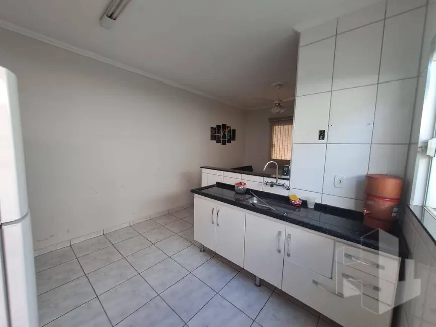 Foto 4 de Casa com 1 quarto à venda, 143m2 em Centro, Jau - SP