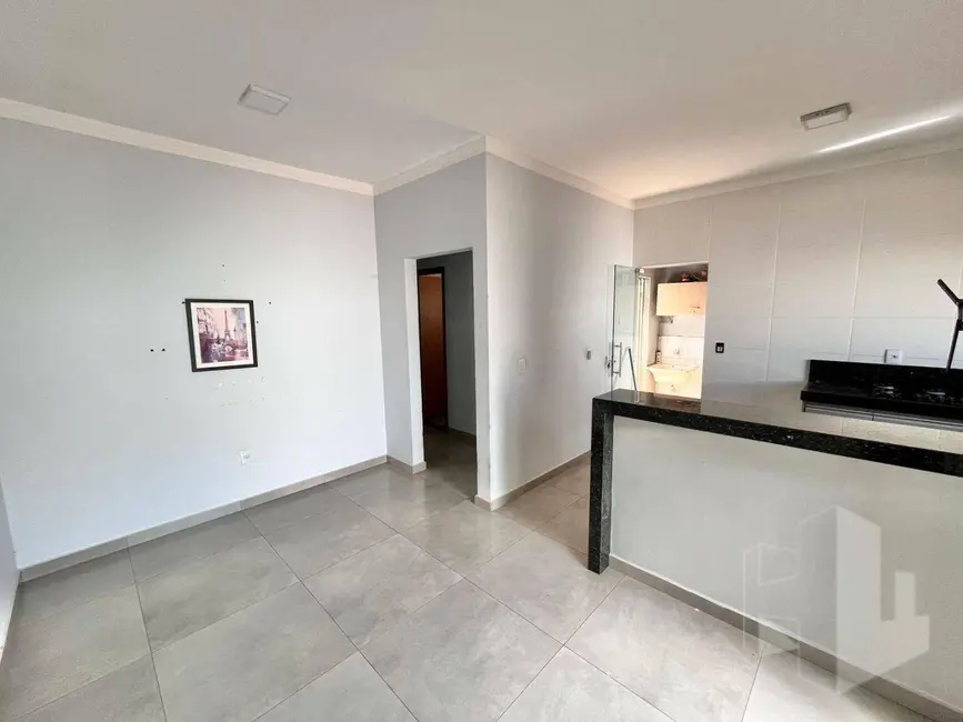 Foto 1 de Casa com 2 quartos para alugar, 175m2 em Jardim Bela Vista, Jau - SP