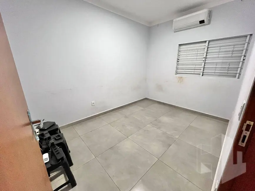 Foto 8 de Casa com 2 quartos para alugar, 175m2 em Jardim Bela Vista, Jau - SP