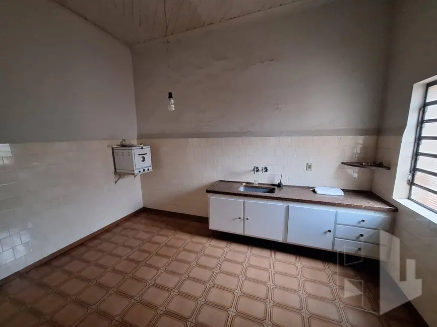 Foto 2 de Casa com 3 quartos à venda, 182m2 em Chácara Braz Miraglia, Jau - SP