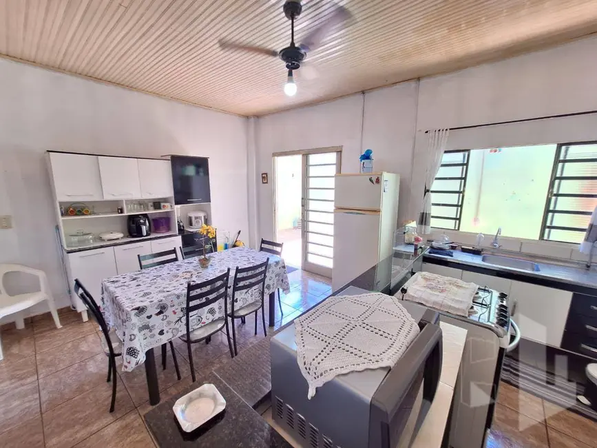 Foto 5 de Casa com 1 quarto à venda, 140m2 em Jardim Cila de Lúcio Bauab, Jau - SP
