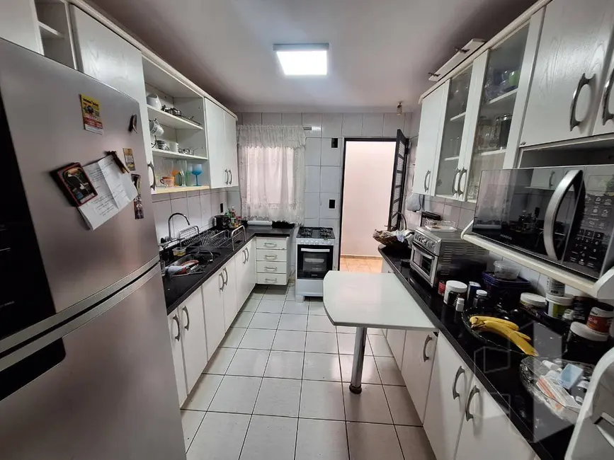 Foto 4 de Casa com 2 quartos à venda, 219m2 em Jardim Jorge Atalla, Jau - SP