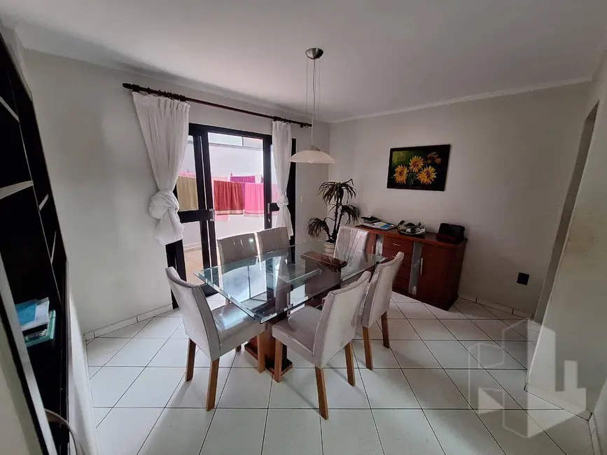 Foto 3 de Casa com 2 quartos à venda, 219m2 em Jardim Jorge Atalla, Jau - SP