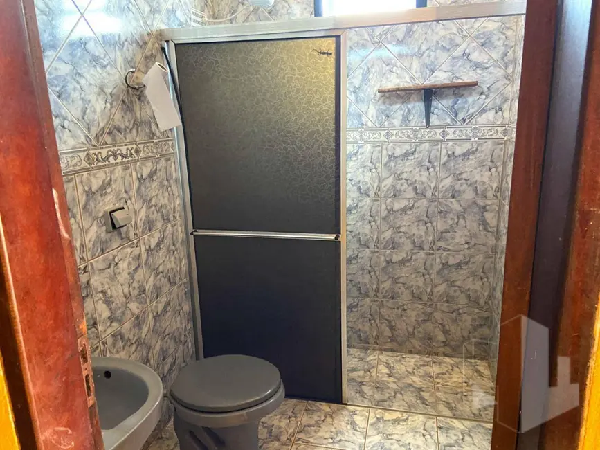 Foto 5 de Casa com 3 quartos para alugar, 2000m2 em Vila Industrial, Jau - SP
