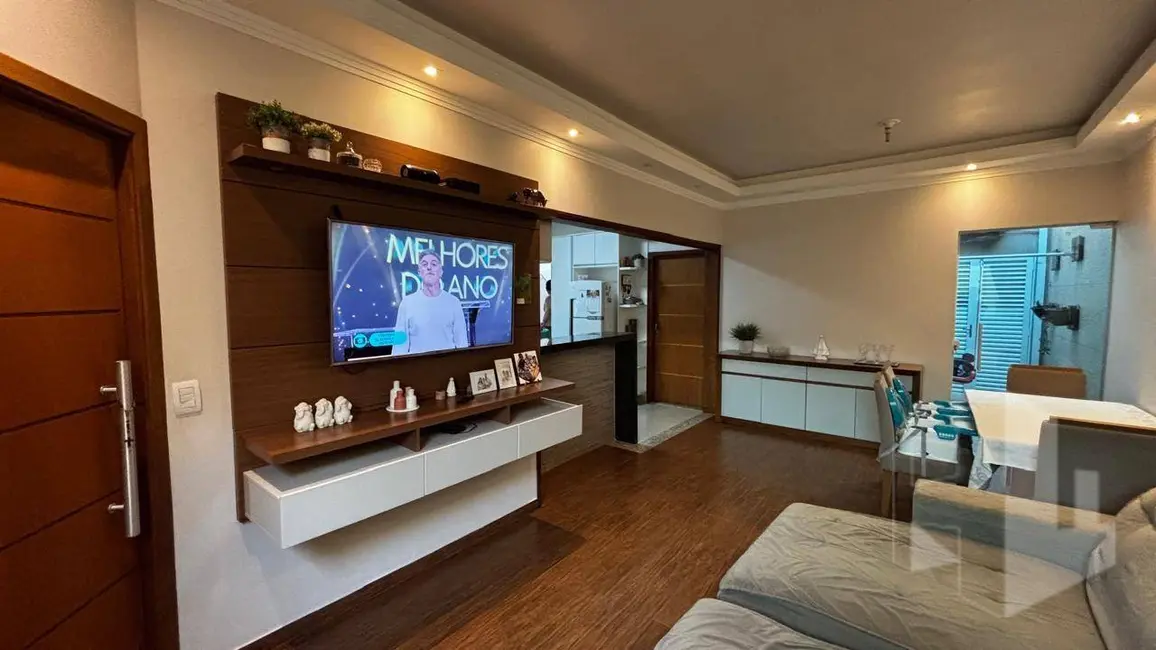 Foto 1 de Casa com 3 quartos à venda, 187m2 em Jardim Bela Vista, Jau - SP