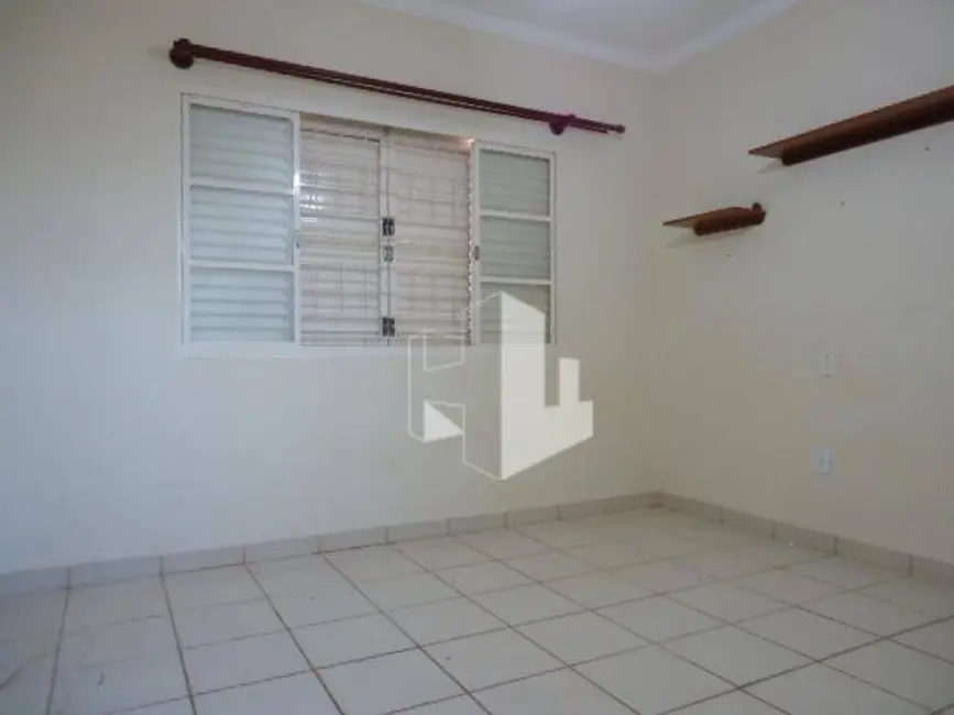 Foto 8 de Casa de Condomínio com 3 quartos à venda, 1000m2 em Jau - SP