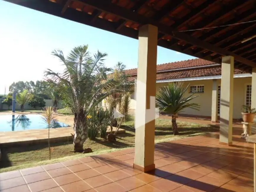 Foto 2 de Casa de Condomínio com 3 quartos à venda, 1000m2 em Jau - SP