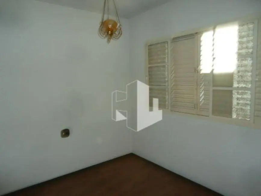 Foto 8 de Casa com 3 quartos para alugar, 275m2 em Jardim Ferreira Dias, Jau - SP