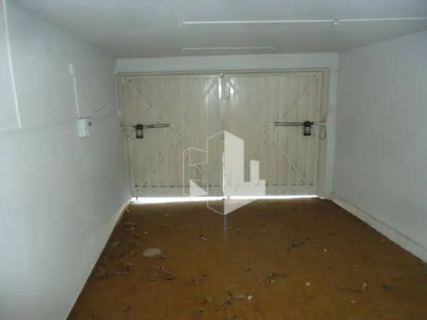 Foto 4 de Casa com 3 quartos para alugar, 275m2 em Jardim Ferreira Dias, Jau - SP
