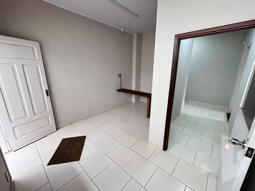 Foto 7 de Sala Comercial para alugar, 338m2 em Centro, Jau - SP