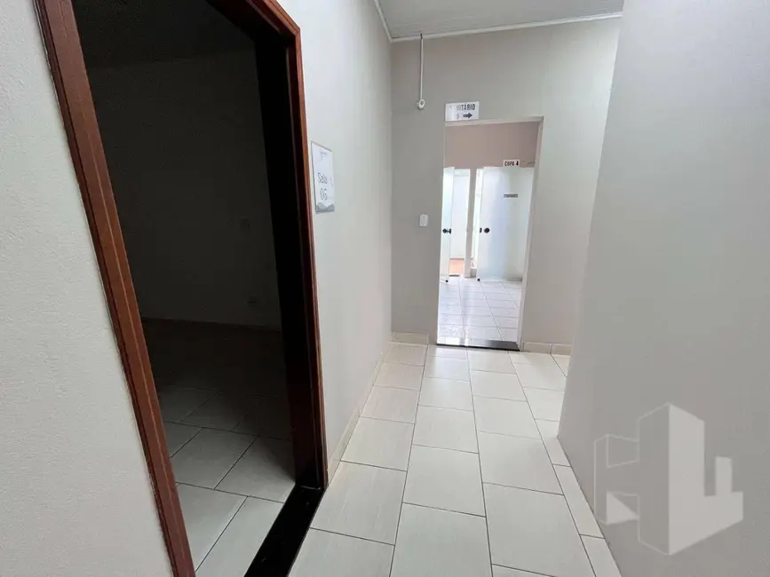 Foto 9 de Sala Comercial para alugar, 338m2 em Centro, Jau - SP