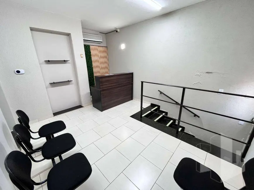 Foto 1 de Sala Comercial para alugar, 338m2 em Centro, Jau - SP