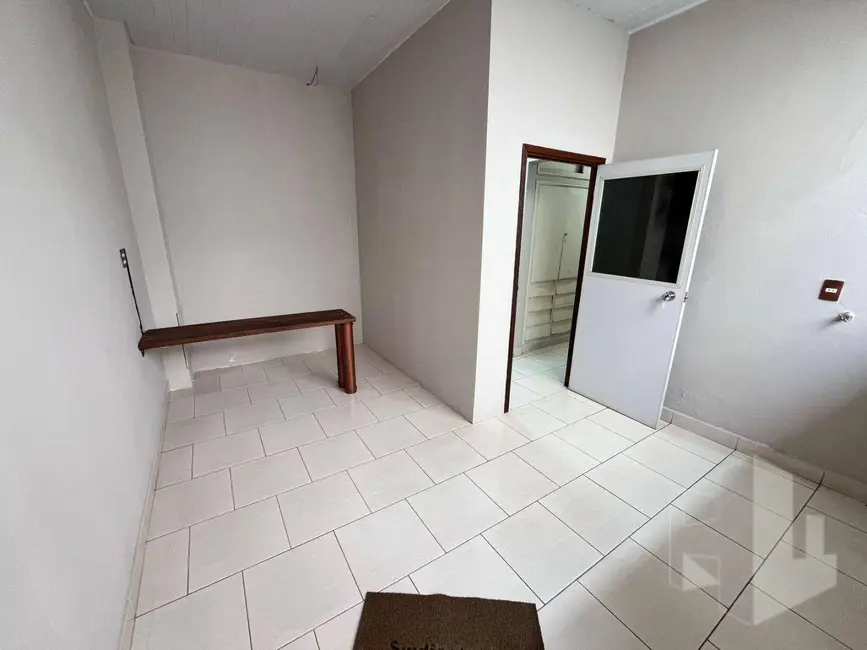 Foto 8 de Sala Comercial para alugar, 338m2 em Centro, Jau - SP