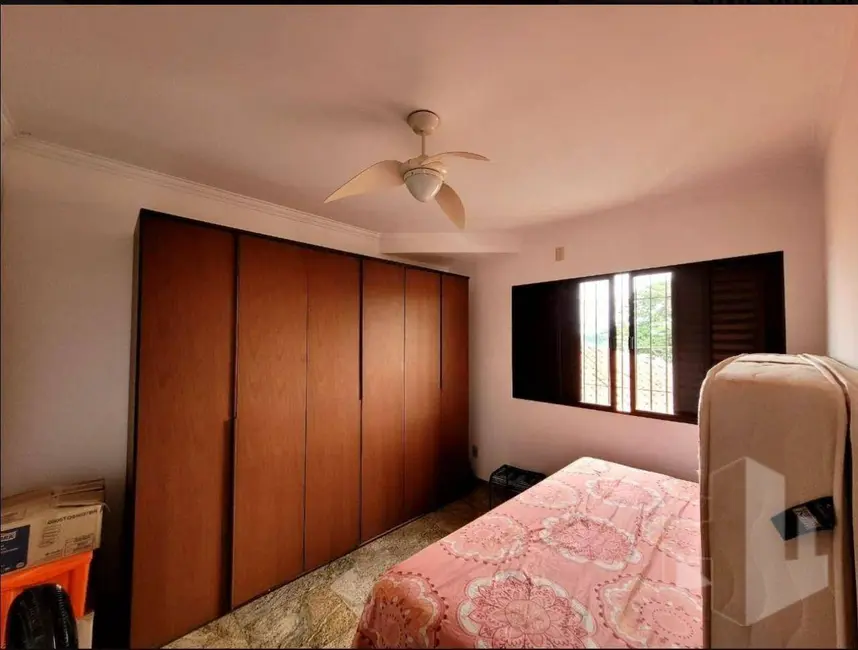 Foto 8 de Casa com 3 quartos para alugar, 278m2 em Jardim Continental, Jau - SP
