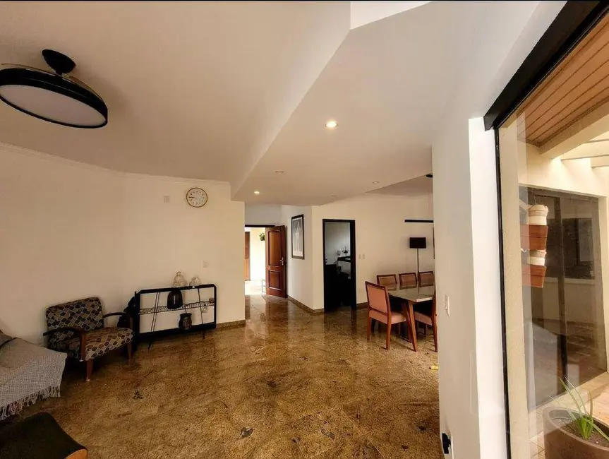 Foto 3 de Casa com 3 quartos para alugar, 278m2 em Jardim Continental, Jau - SP