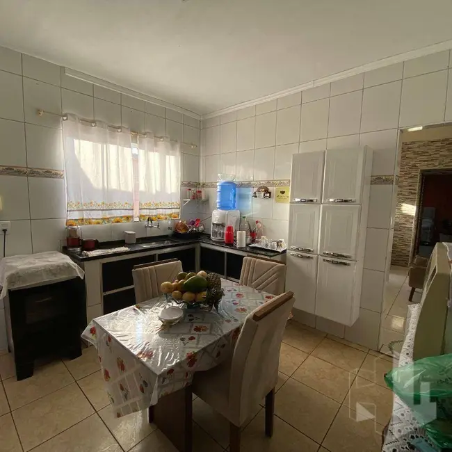 Foto 5 de Casa com 2 quartos à venda, 140m2 em Jardim Cila de Lúcio Bauab, Jau - SP