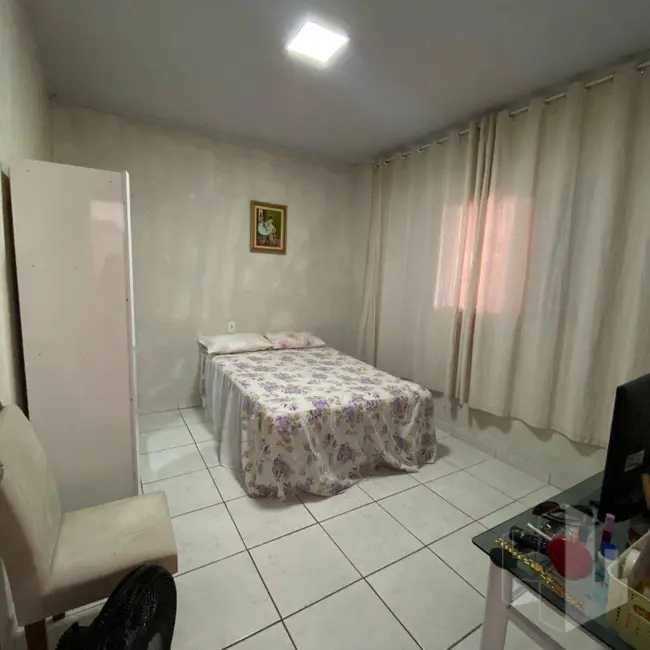 Foto 6 de Casa com 2 quartos à venda, 140m2 em Jardim Cila de Lúcio Bauab, Jau - SP