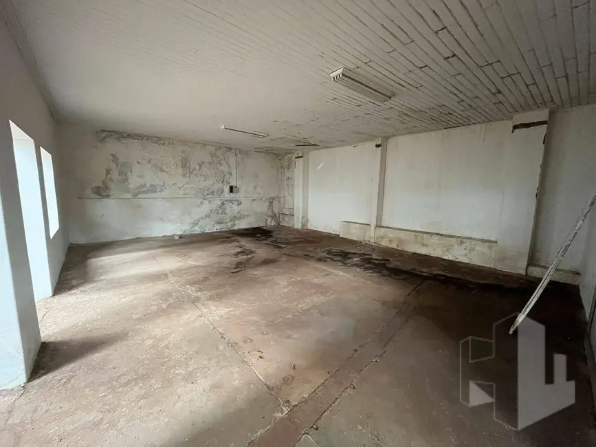 Foto 6 de Armazém / Galpão para alugar, 1000m2 em Centro, Jau - SP