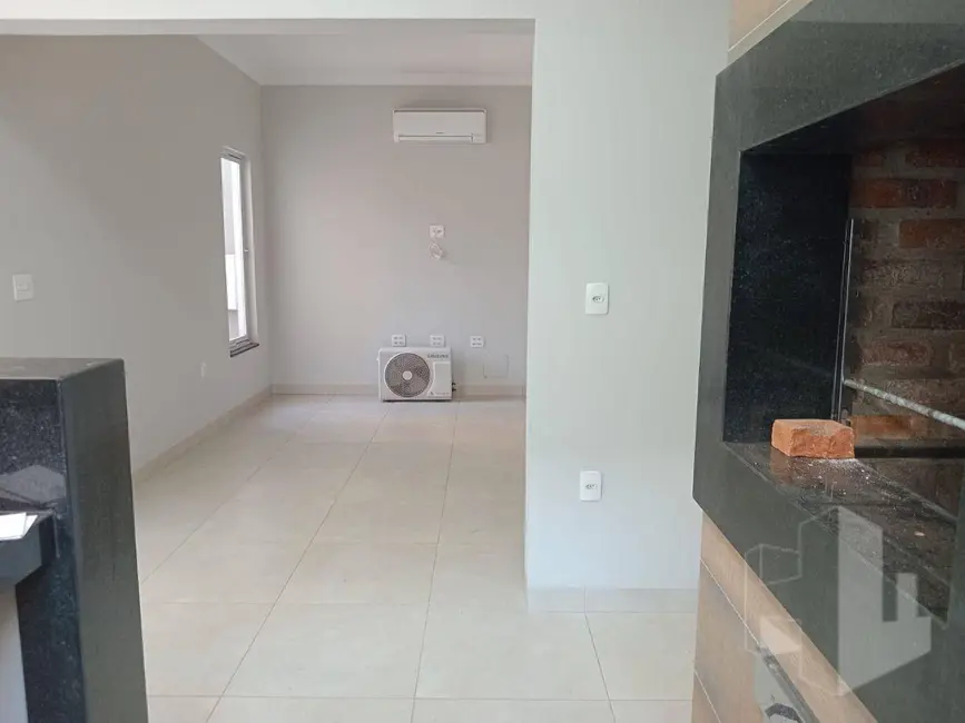 Foto 4 de Casa com 3 quartos à venda, 345m2 em Condomínio Flamboyant, Jau - SP