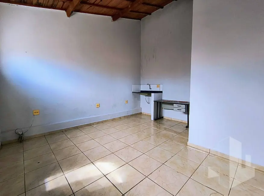 Foto 1 de Sala Comercial para alugar, 25m2 em Jardim Santo Onofre,  - SP