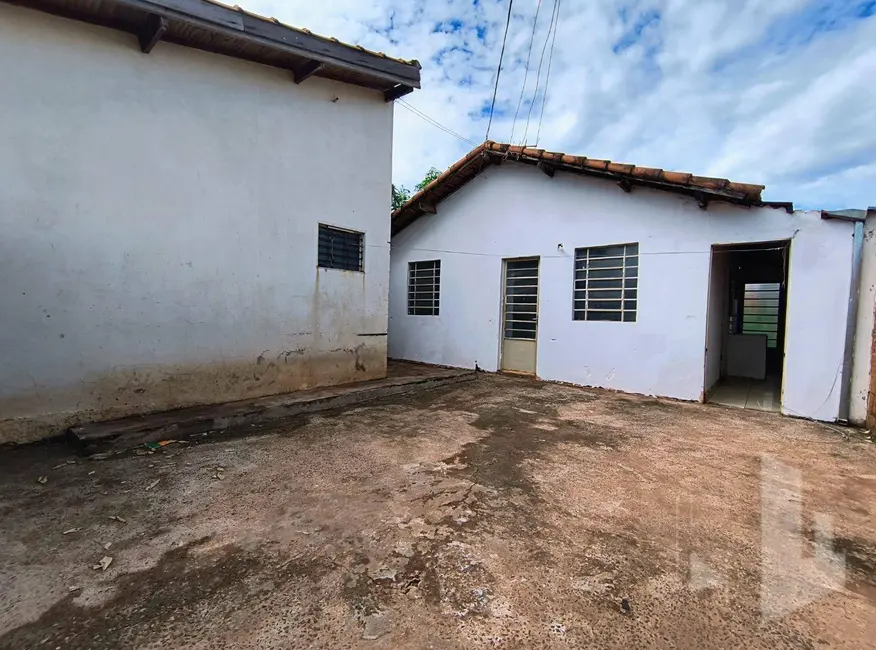 Foto 3 de Casa com 1 quarto para alugar, 140m2 em Jardim Santo Onofre, Jau - SP