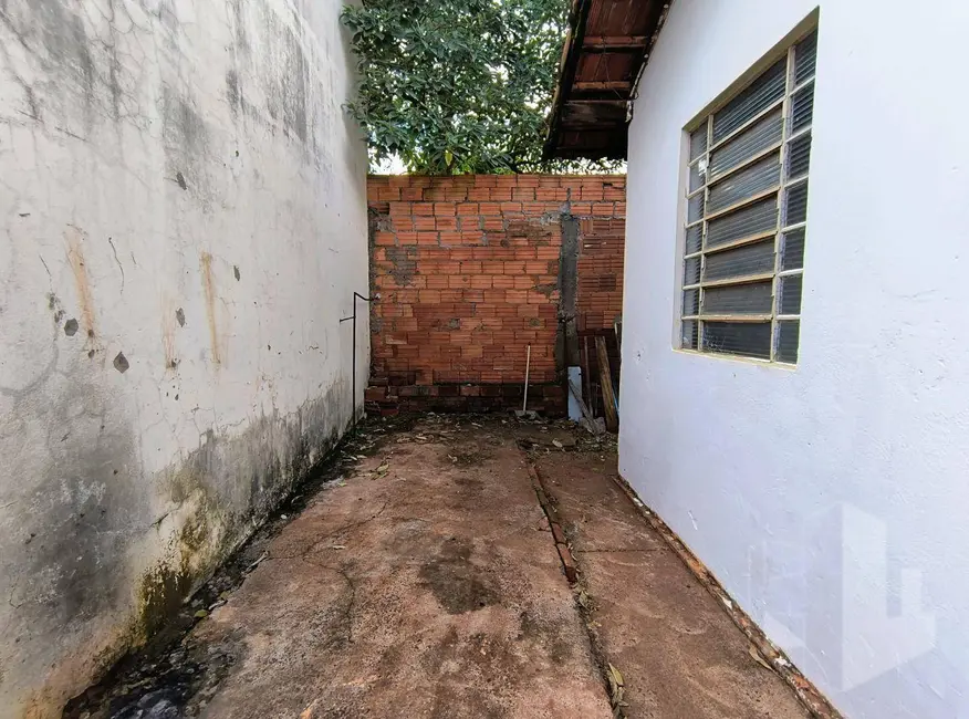 Foto 5 de Casa com 1 quarto para alugar, 140m2 em Jardim Santo Onofre, Jau - SP