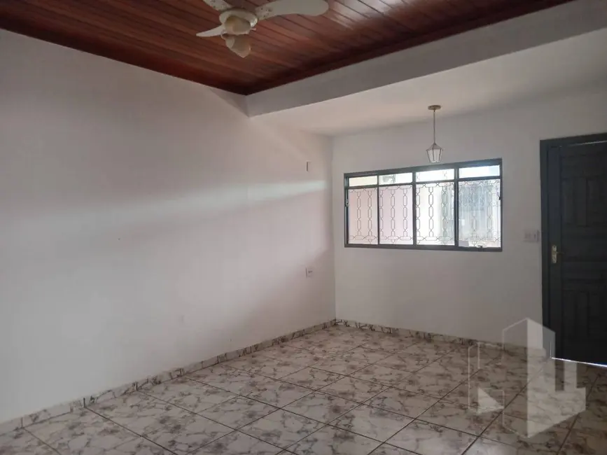 Foto 1 de Casa com 4 quartos à venda, 250m2 em Vila Nova Jaú, Jau - SP