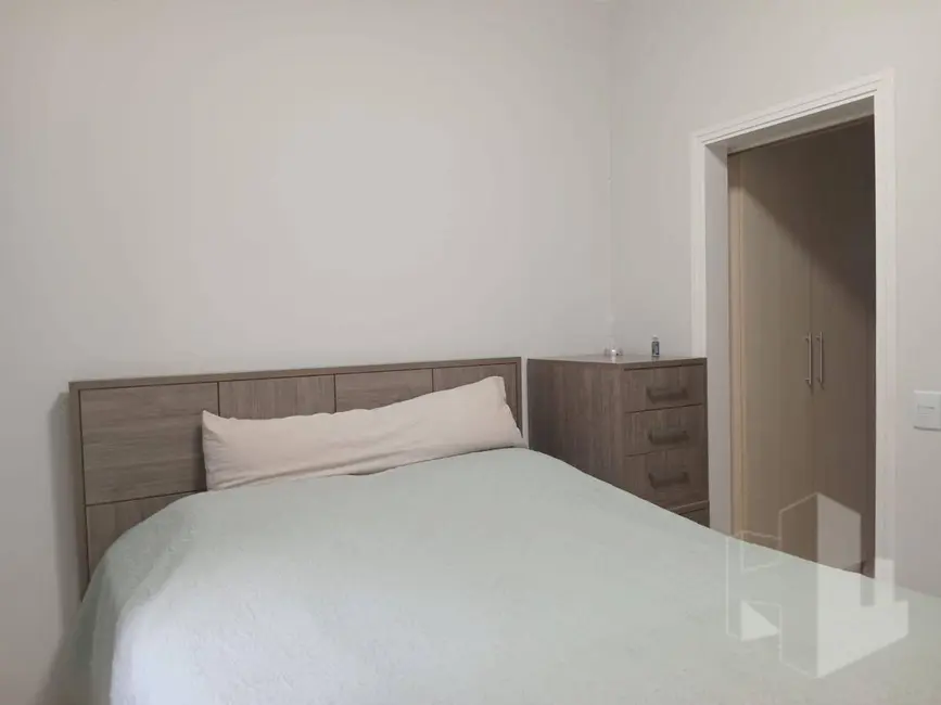 Foto 8 de Casa com 2 quartos à venda, 256m2 em Vila Hilst, Jau - SP
