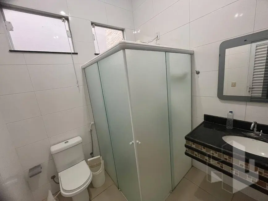 Foto 4 de Casa com 2 quartos para alugar, 150m2 em Vila Nova, Jau - SP