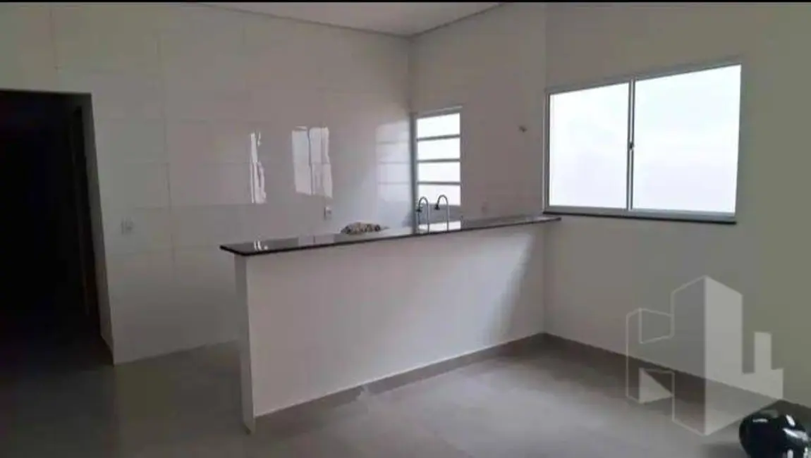 Foto 1 de Casa com 2 quartos à venda, 140m2 em Jardim Orlando Chesini Ometto II, Jau - SP