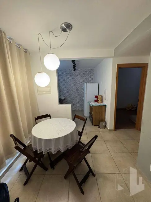 Foto 3 de Apartamento com 2 quartos à venda e para alugar, 50m2 em Bauru - SP