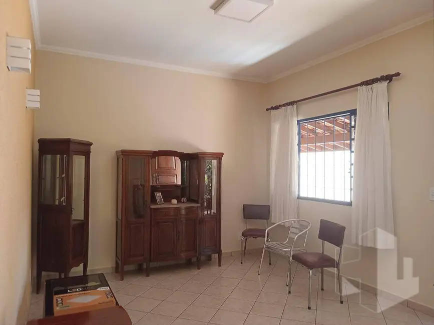 Foto 2 de Casa com 3 quartos à venda, 500m2 em Jardim das Paineiras, Jau - SP