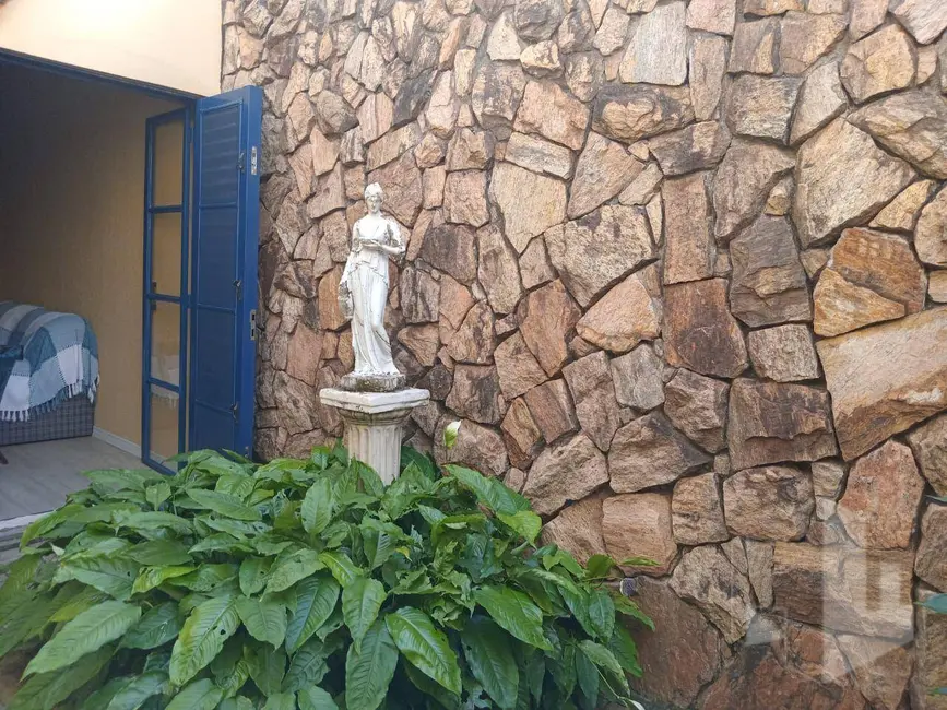 Foto 9 de Casa com 3 quartos à venda, 500m2 em Jardim das Paineiras, Jau - SP