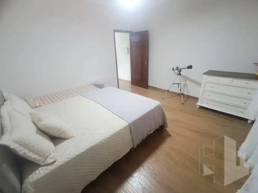 Chácara com 5 quartos à venda, 6000m2 em Dois Corregos - SP - imagem 7 Foto 7 de Chácara com 5 quartos à venda, 6000m2 em Dois Corregos - SP
