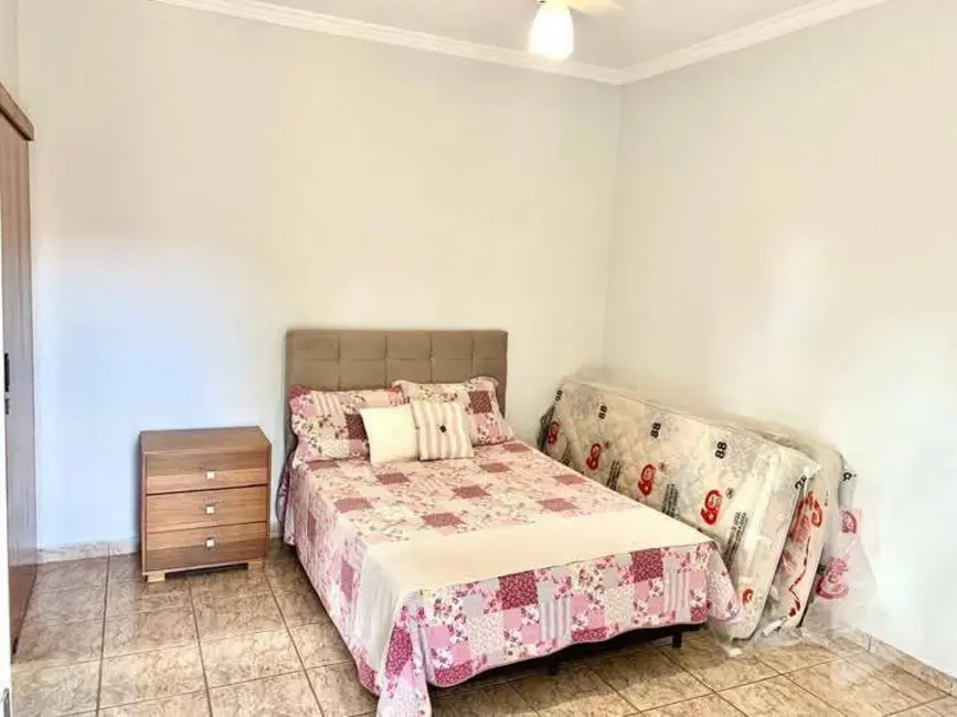 Chácara com 5 quartos à venda, 6000m2 em Dois Corregos - SP - imagem 5 Foto 5 de Chácara com 5 quartos à venda, 6000m2 em Dois Corregos - SP