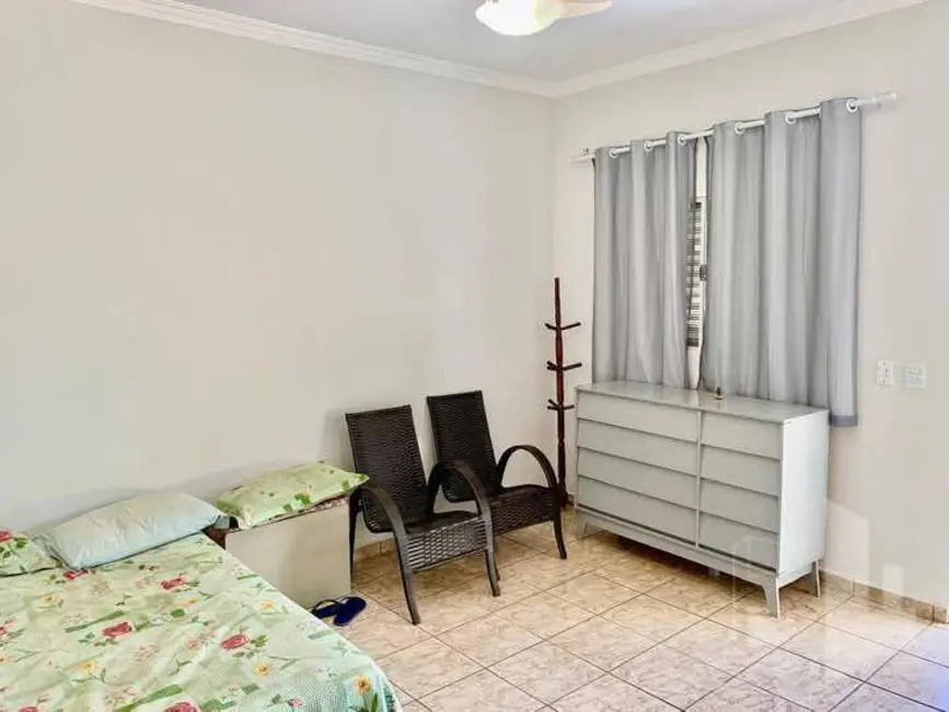 Chácara com 5 quartos à venda, 6000m2 em Dois Corregos - SP - imagem 9 Foto 9 de Chácara com 5 quartos à venda, 6000m2 em Dois Corregos - SP