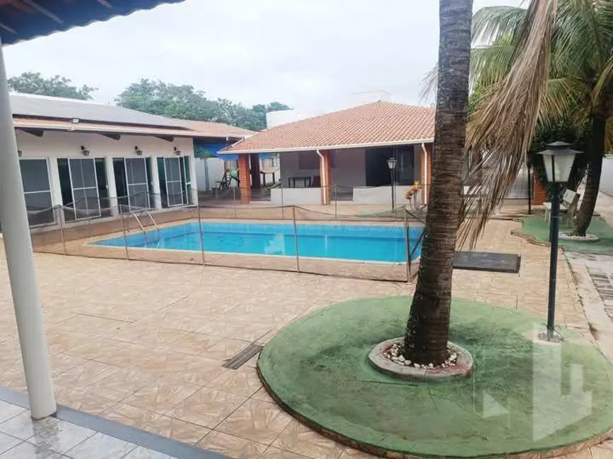 Chácara com 5 quartos à venda, 6000m2 em Dois Corregos - SP - imagem 2 Foto 2 de Chácara com 5 quartos à venda, 6000m2 em Dois Corregos - SP
