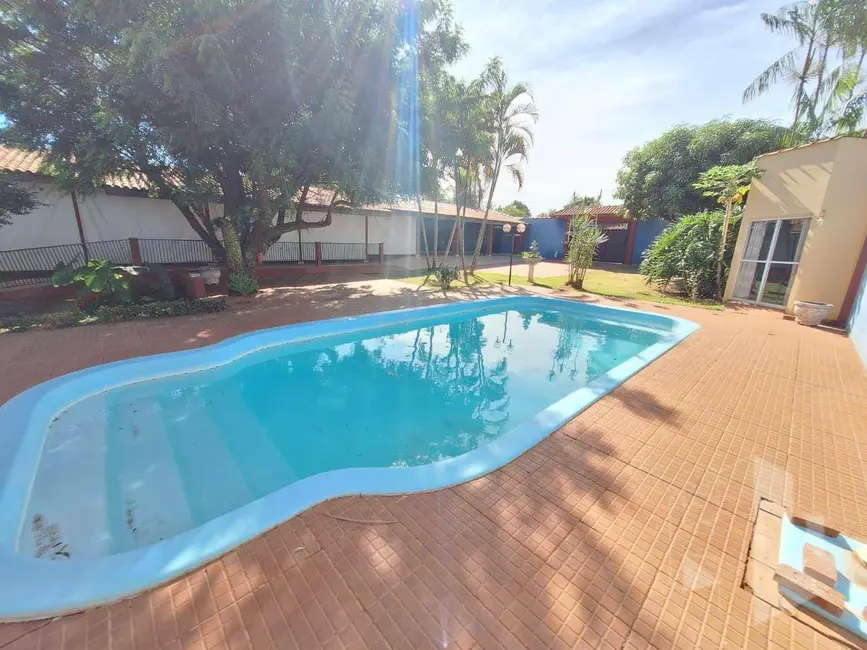 Chácara com 4 quartos à venda, 1000m2 em Jardim Padre Augusto Sani, Jau - SP - imagem 2 Foto 2 de Chácara com 4 quartos à venda, 1000m2 em Jardim Padre Augusto Sani, Jau - SP